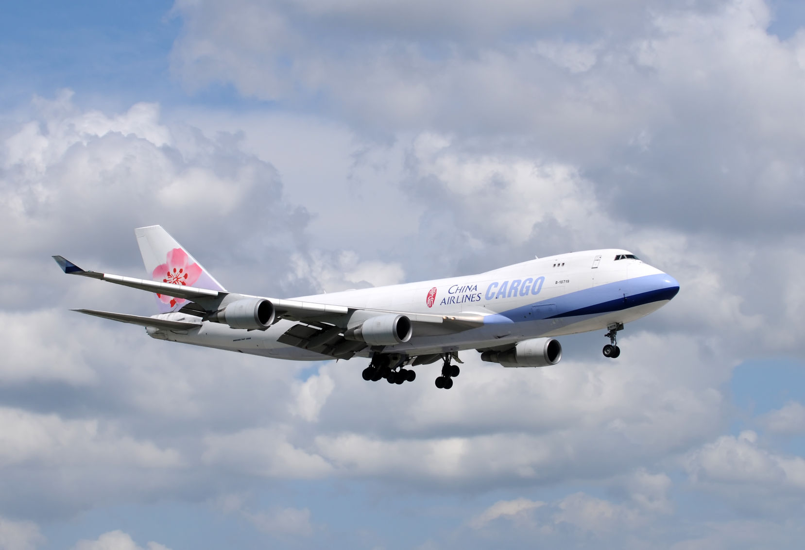Vé máy bay giá rẻ China Airlines